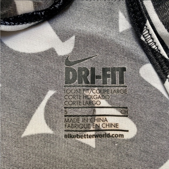 Nike Dri-FIT White Racerback Tank Top Black Lettering Sustainable Size Small - Picture 11 of 11